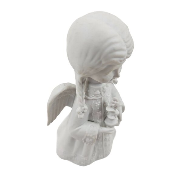 Vintage Avon White Bisque Porcelain Angel Figurine Holding Flower Vase Music Box - Picture 9 of 9